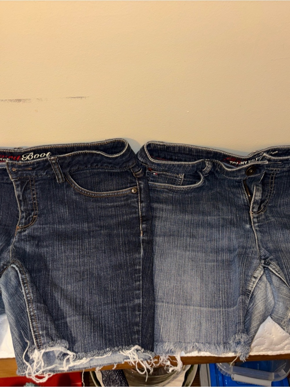 Tommy Hilfiger Dark Indigo Denim Jeans with Red Trim